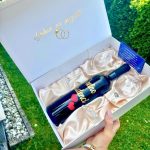 Poklon paket za vjenčanje, butelja s natpisom, čaše za mladence, personalizirani poklon, luksuzni pokloni